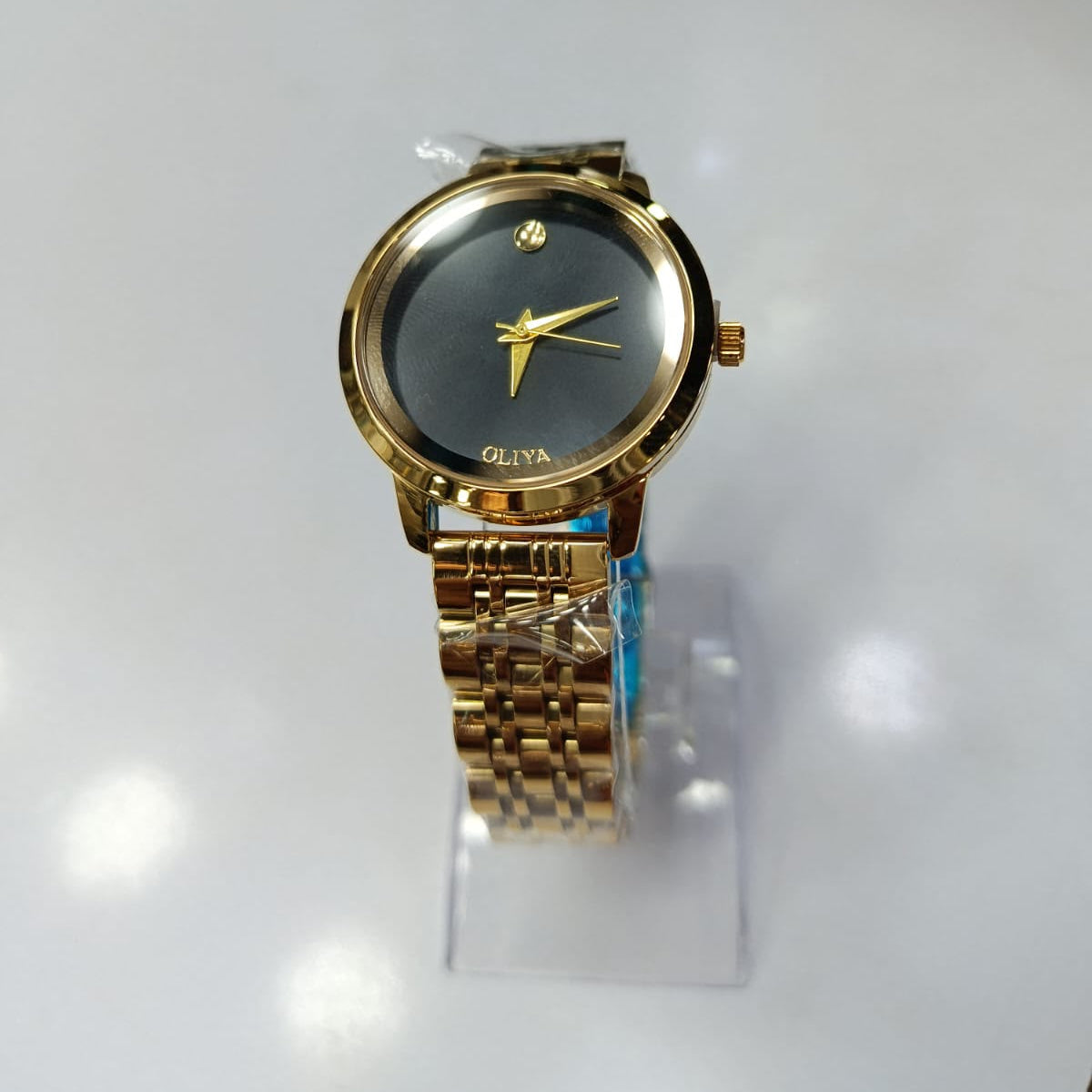 Oliya Minimalist Gold Quartz Watch for Women